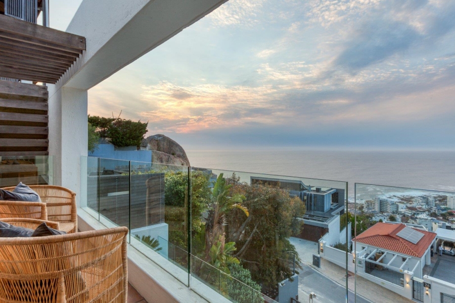 3 Bedroom Property for Sale in Bantry Bay Western Cape